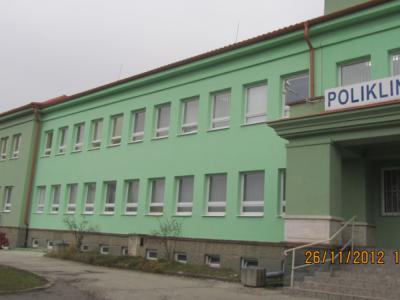 Rekonštrukcia fasády a strechy hlavnej budovy 2012, foto 16 z 17